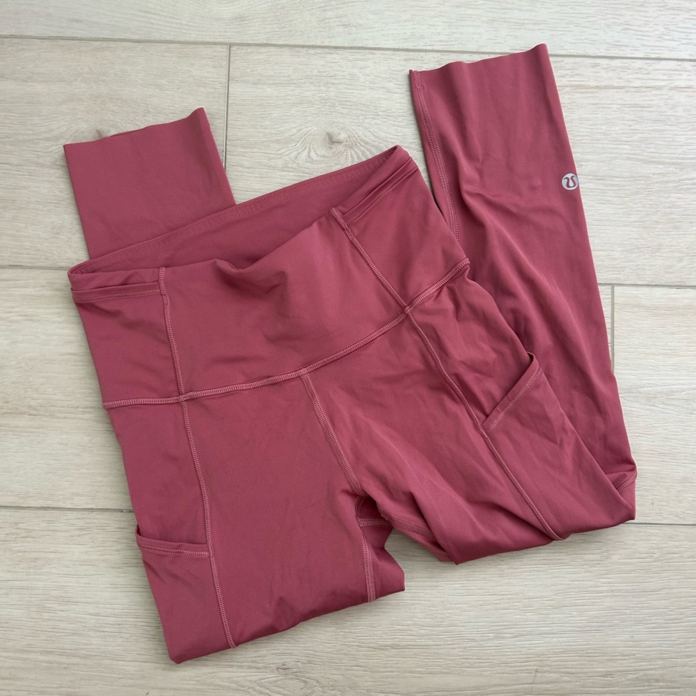Lululemon athletica pink cropped leggings